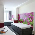 Ibis Styles 3*