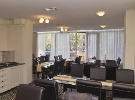Ibis Styles Hotell 3*